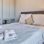 Appartement 113 , Z Basenem, Sauna, Jacuzzi, Przy Samej Plazy - 5d