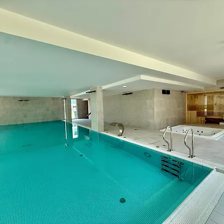 113 , Z Basenem, Sauna, Jacuzzi, Przy Samej Plazy - 5d Appartamento *